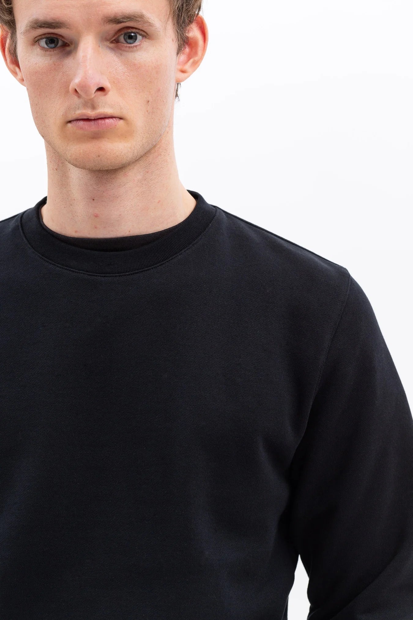Vagn Classic Crew - Black