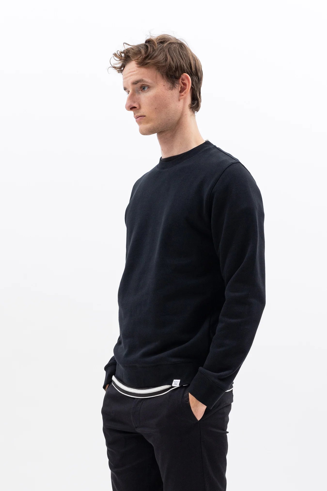 Vagn Classic Crew - Black