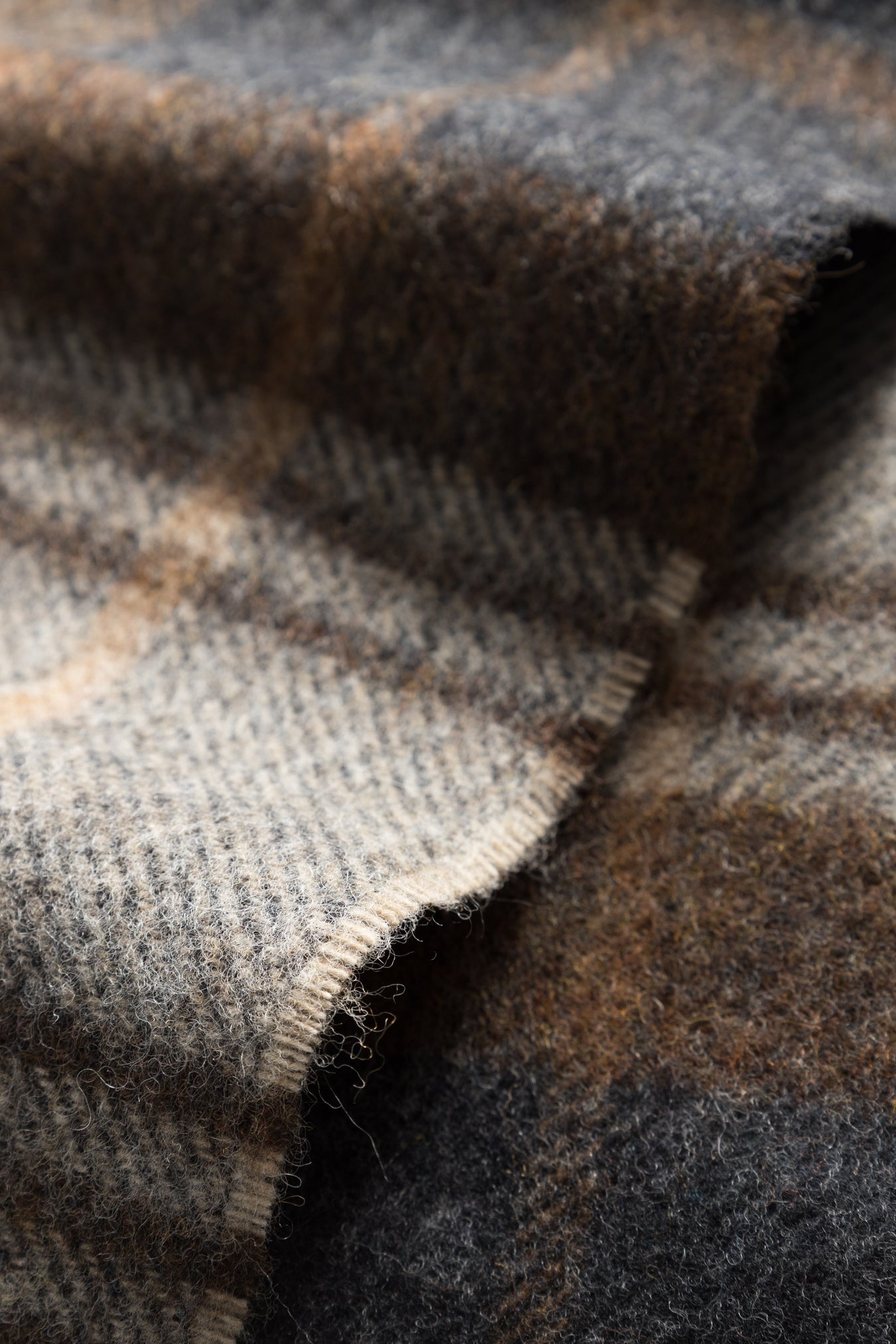 Moon Merino Lambswool Checked Scarf - Taupe