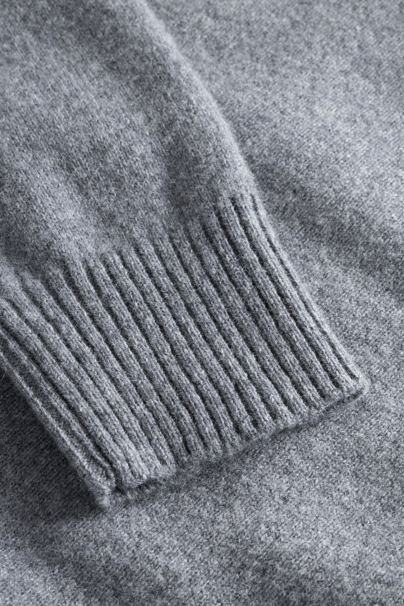Standard Merino Lambswool Sweater - Grey Melange
