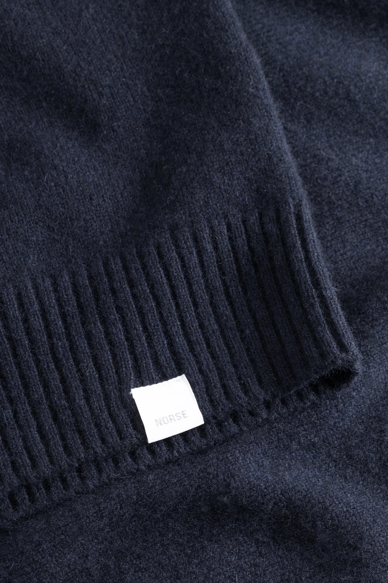 Standard Merino Lambswool Sweater - Dark Navy