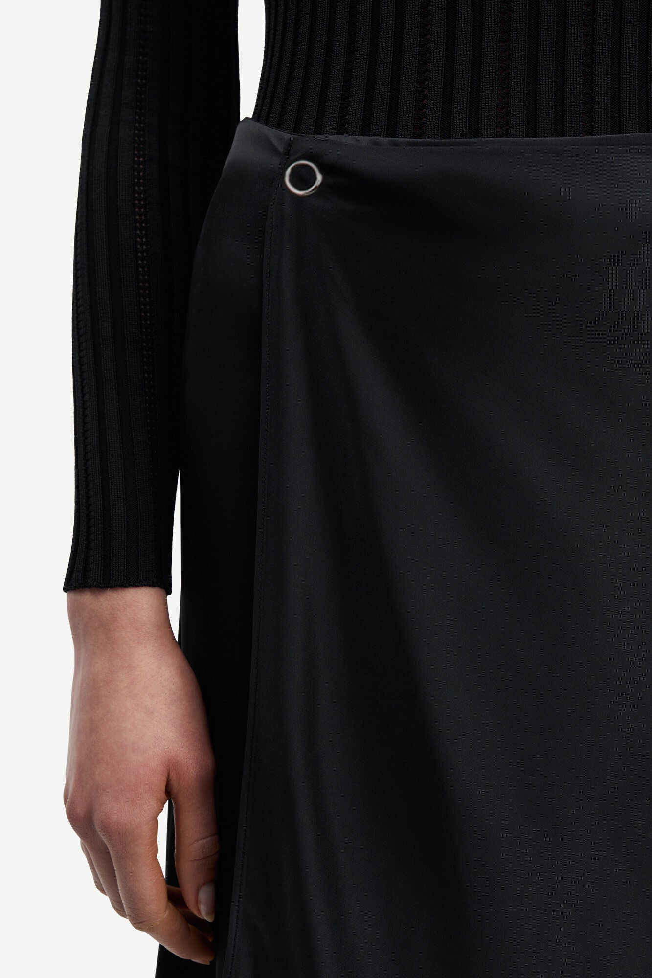 Viktoria Bias Skirt - Black