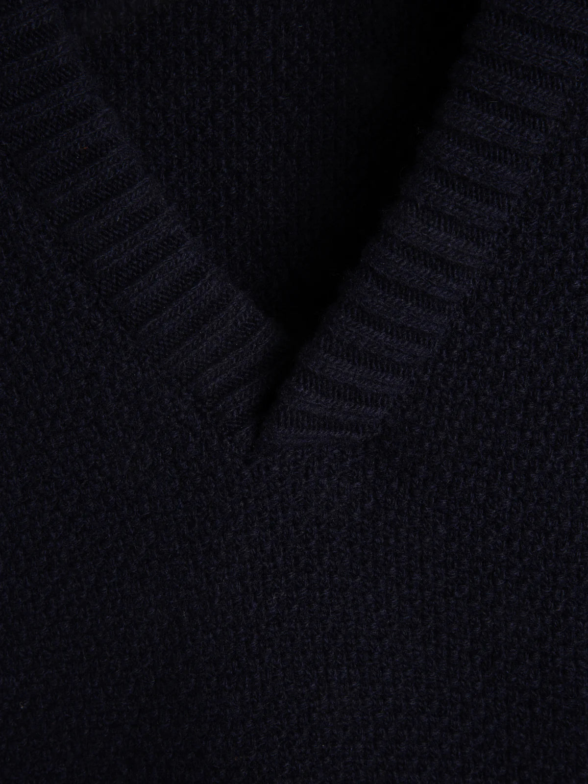 Graves V Neck Vest - Navy