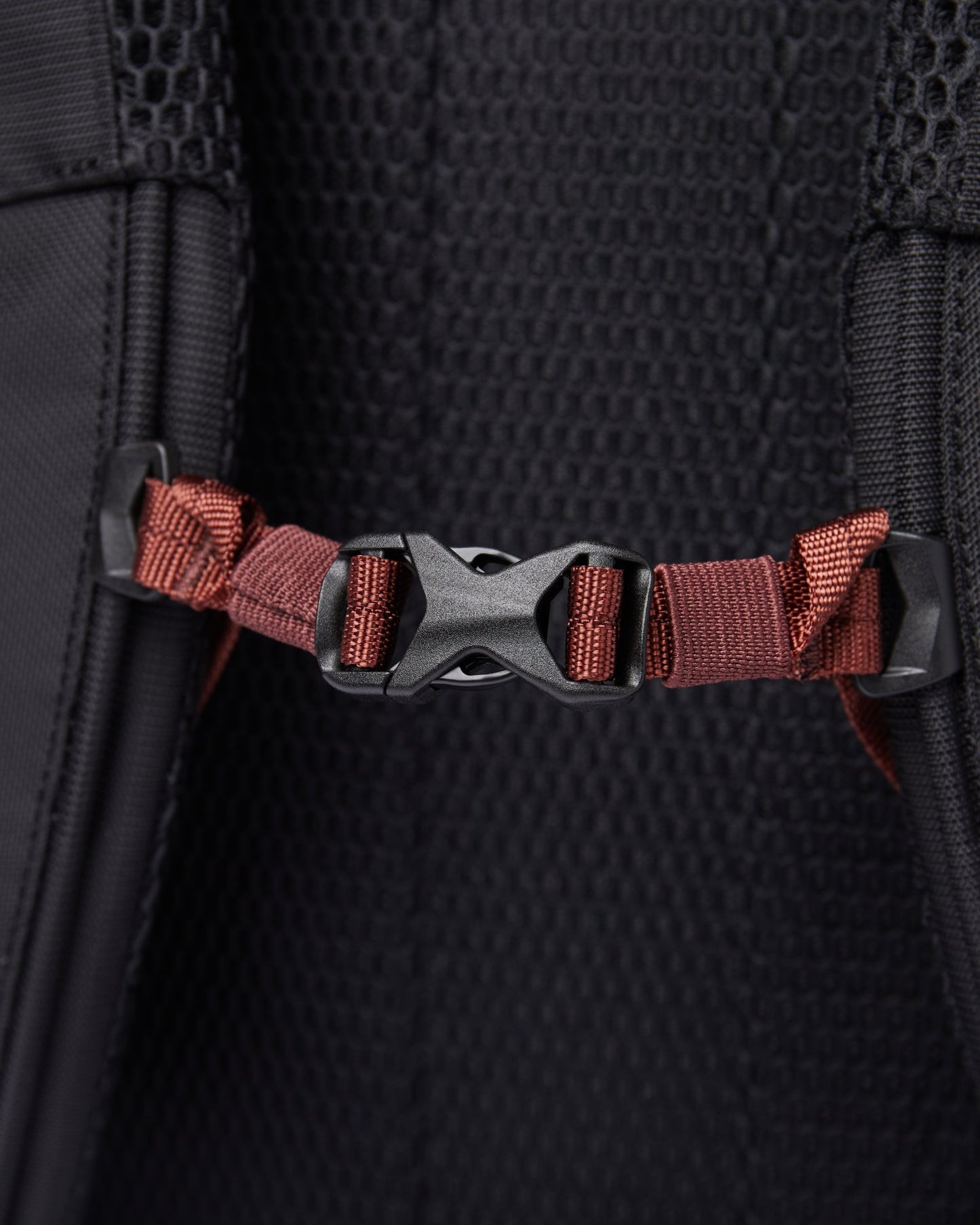 Valley Hike - Black