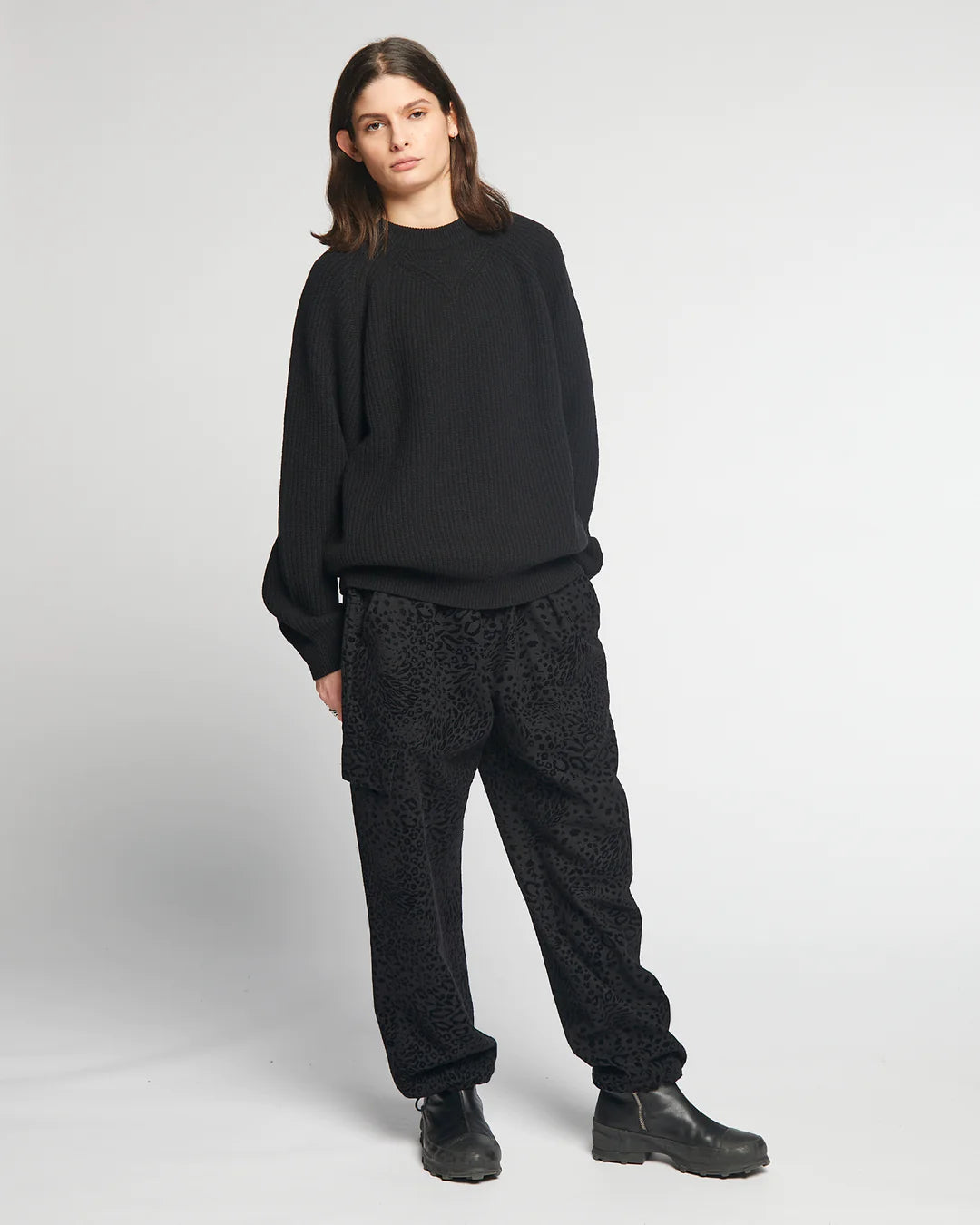 Crew Neck Sweater - Black