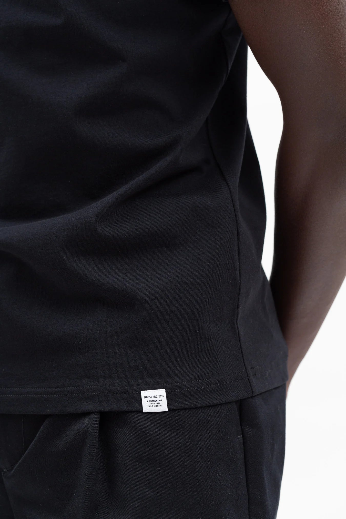 Niels Standard SS - Black