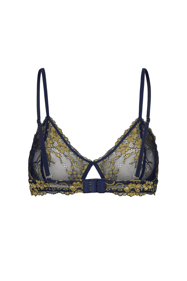 Gunilla Bra - Salute