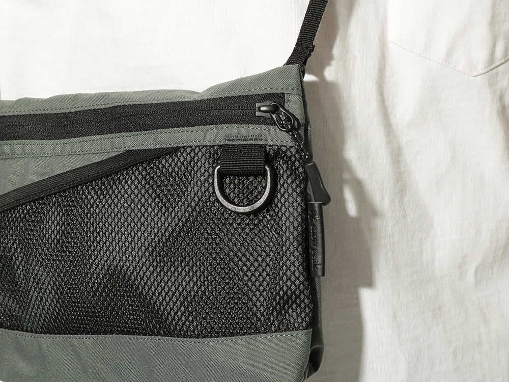 Everyday Use Sacoche - Grey