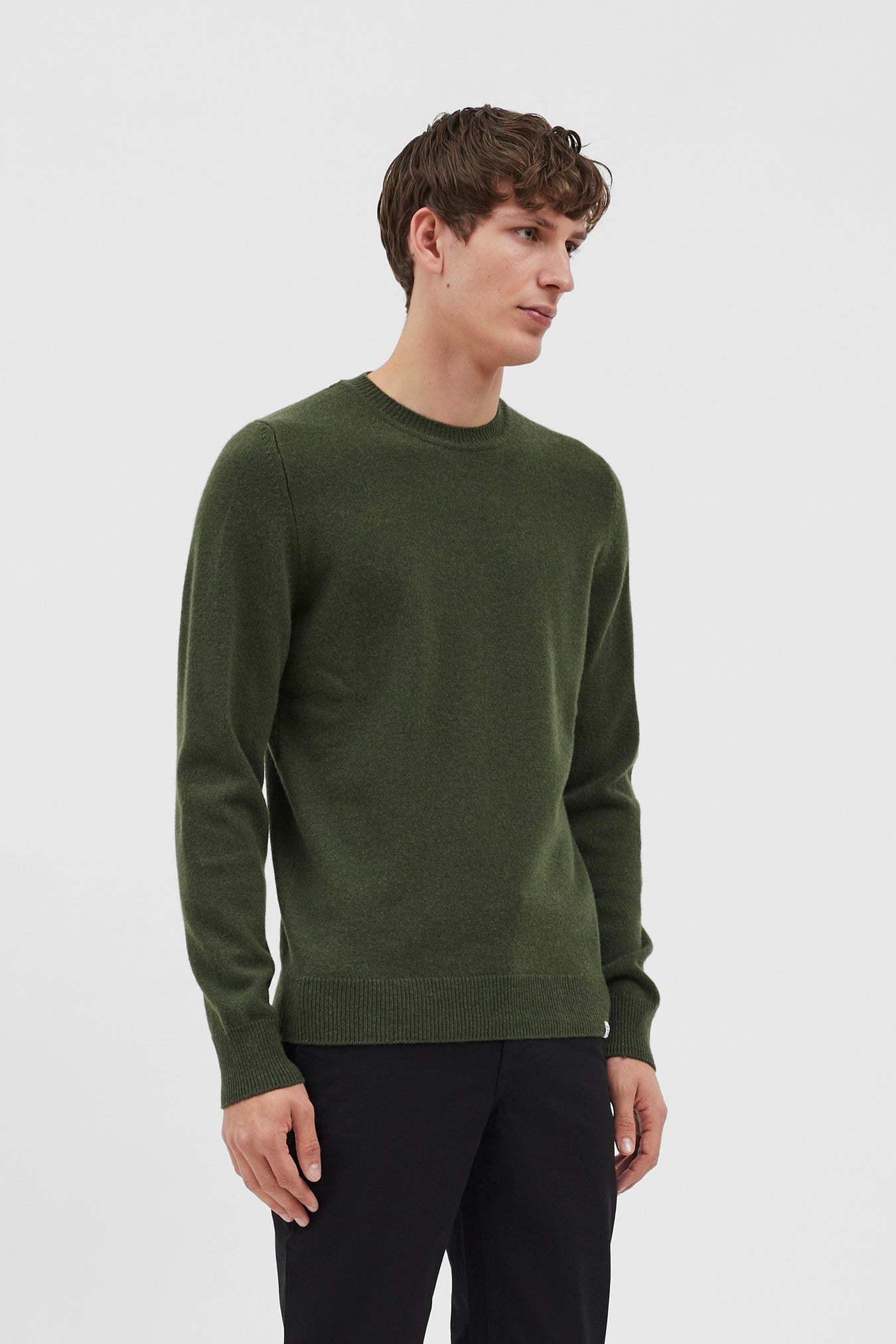 
                  
                    Sigfred Lambswool - Army Green
                  
                