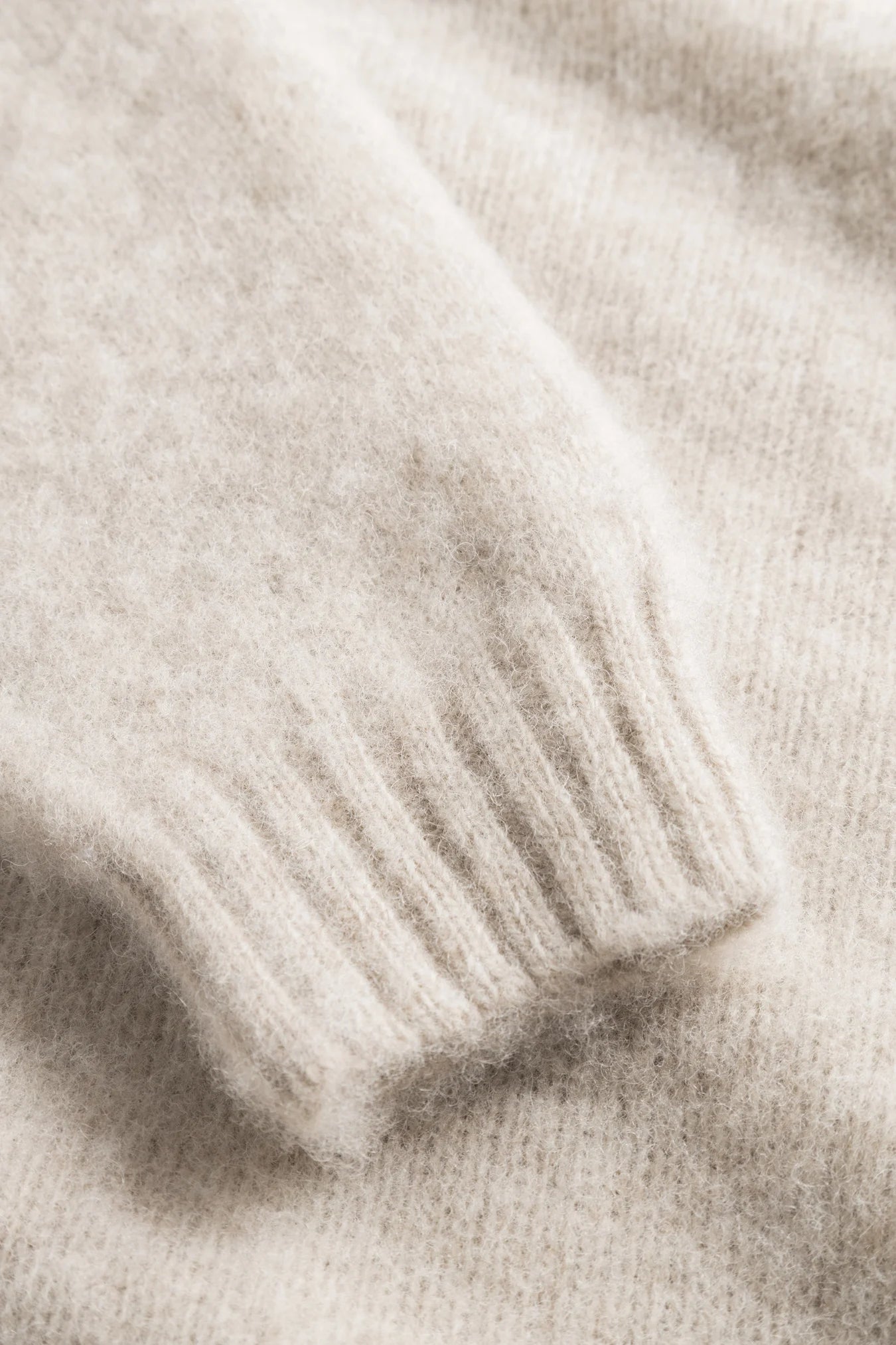 
                  
                    Birnir Brushed Lambswool - Oatmeal
                  
                