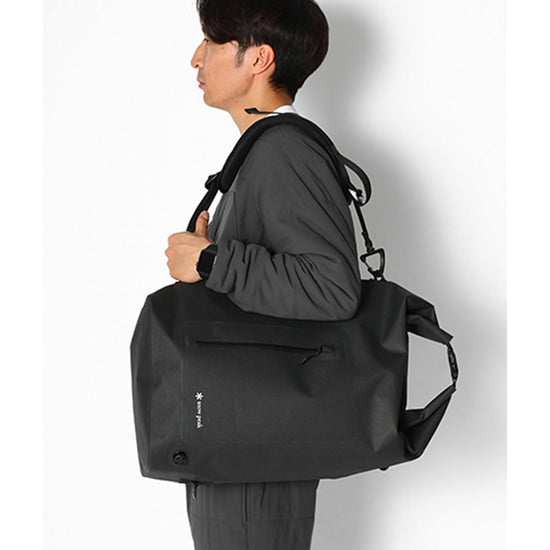 
                  
                    4Way Dry Bag M - Black
                  
                