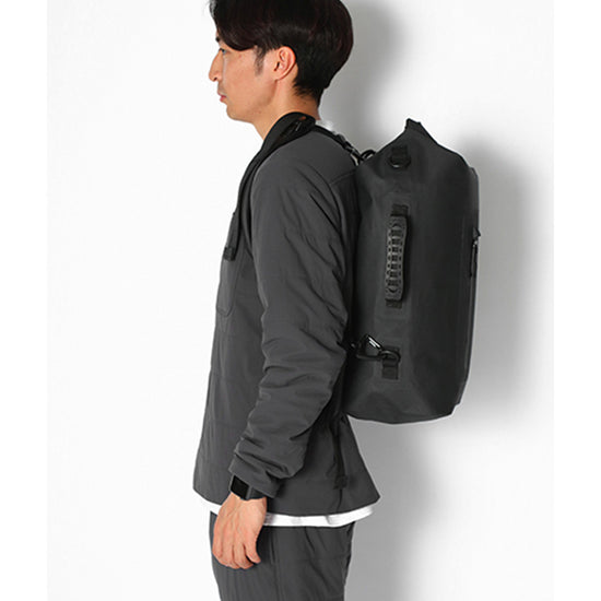 
                  
                    4Way Dry Bag M - Black
                  
                