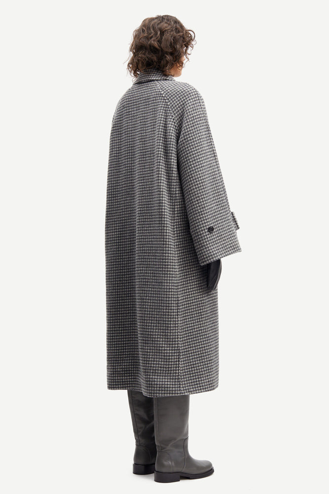 
                  
                    Alma Coat - Houndstooth
                  
                