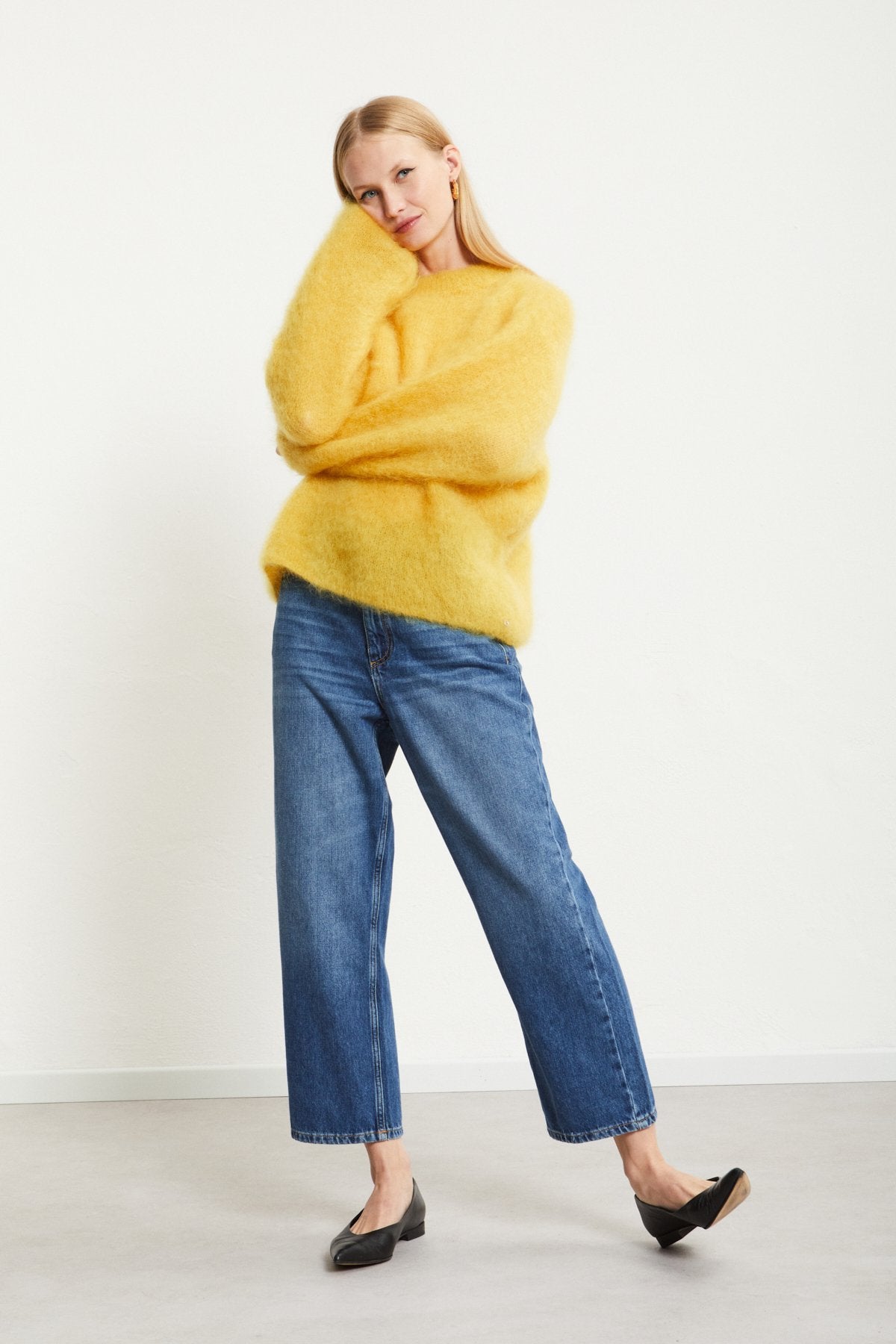 
                  
                    Mohair Crew Neck - Topazio
                  
                