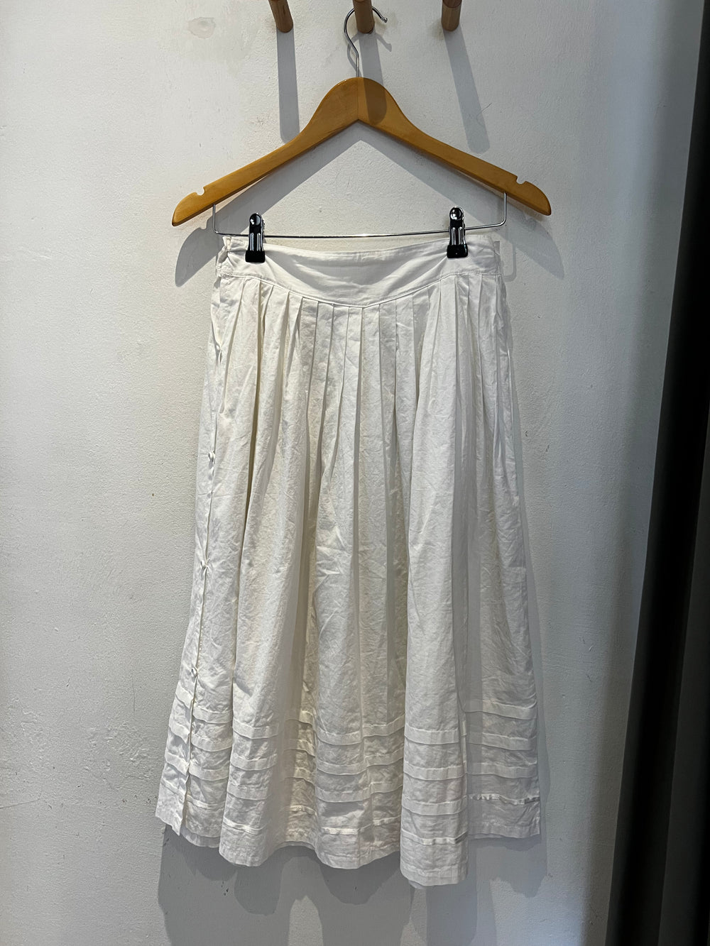 Vintage 90s Pleated Prairie Skirt - White
