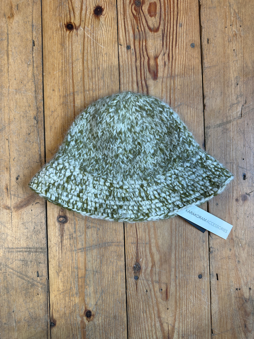 Handmade Alpaca Bucket Hat - White/Moss