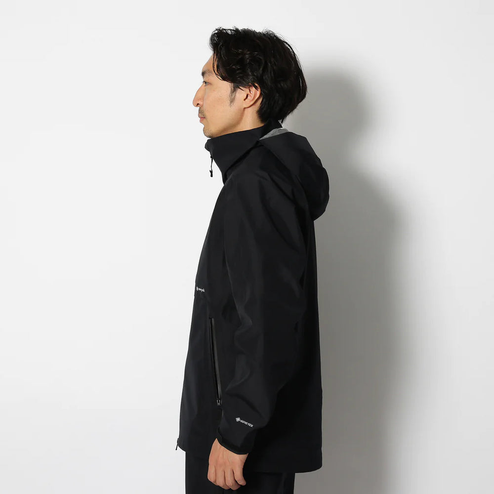 Black gore tex rain jacket best sale