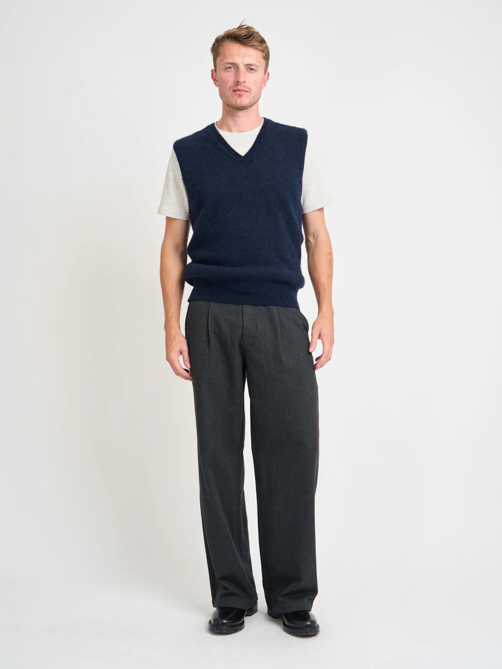 
                  
                    Graves V Neck Vest - Rosen Navy
                  
                