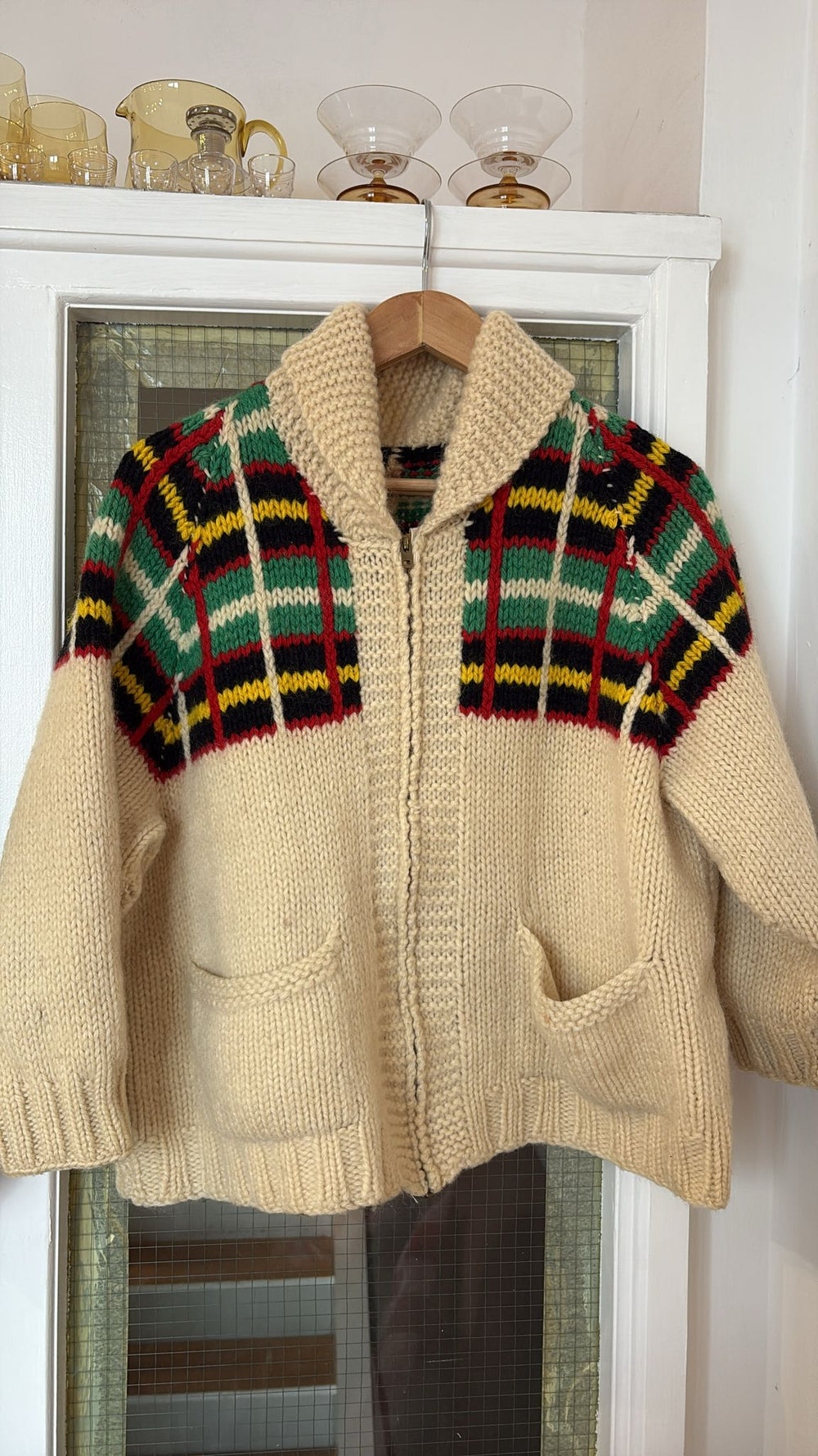 Vintage RARE 70s hand knitted wol Cowichan - Cream/Yellow/Red/Green/Black