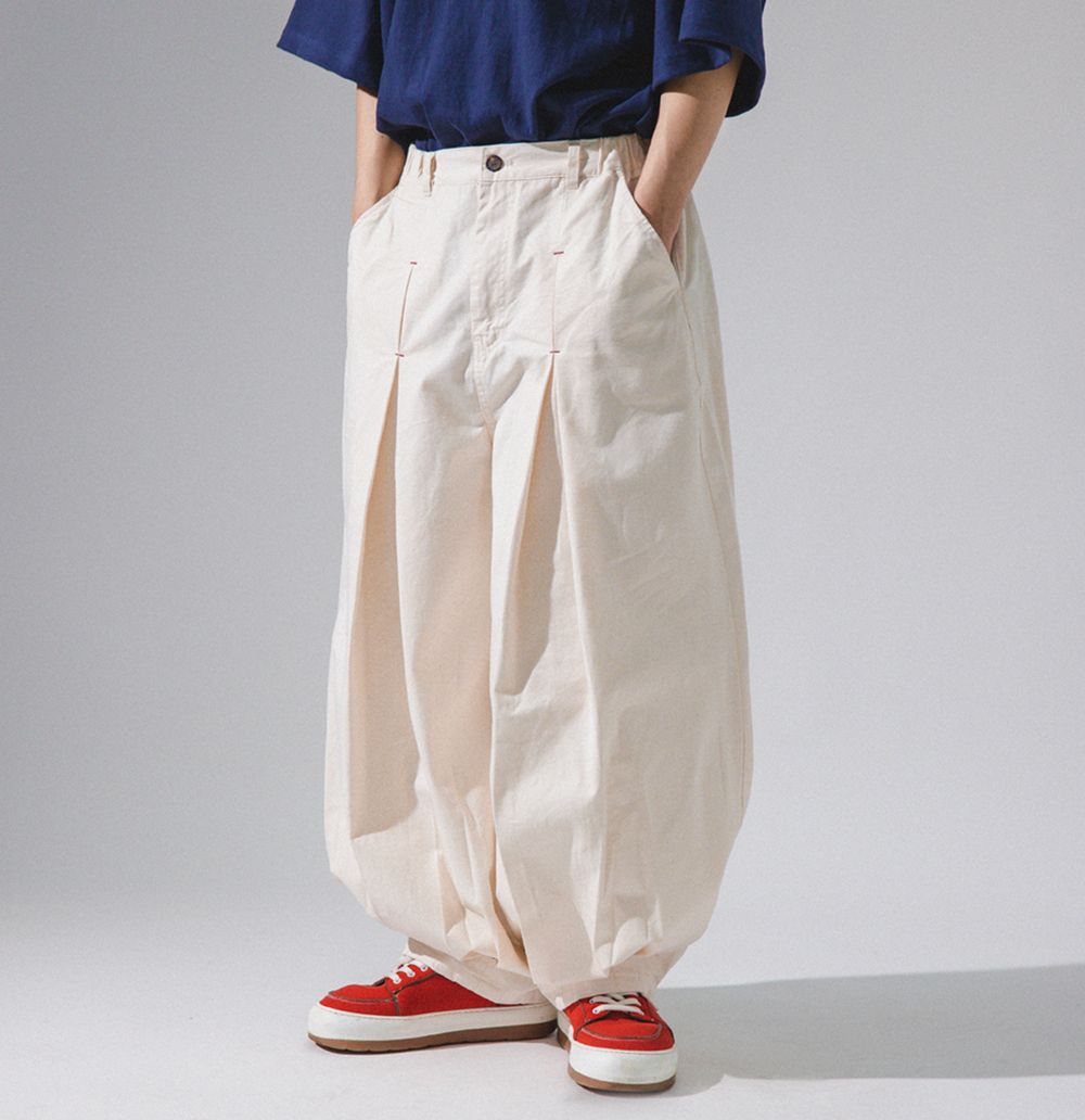 Unbalance Long Tuck Balloon Pant - Ivory – Curated Goods Ltd