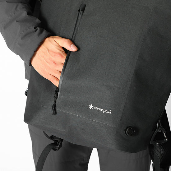 
                  
                    4Way Dry Bag M - Black
                  
                
