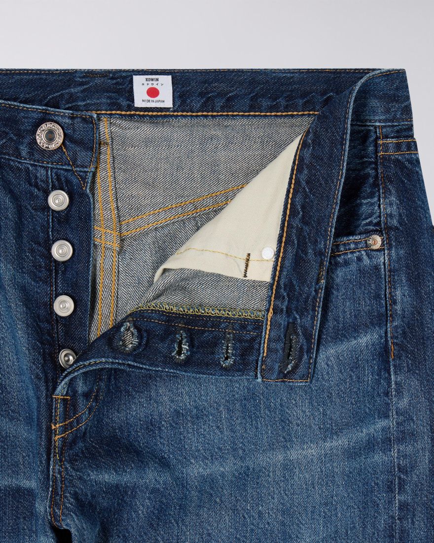 
                  
                    Regular Straight Lightweight (10.5oz) Indigo - Dark Used
                  
                