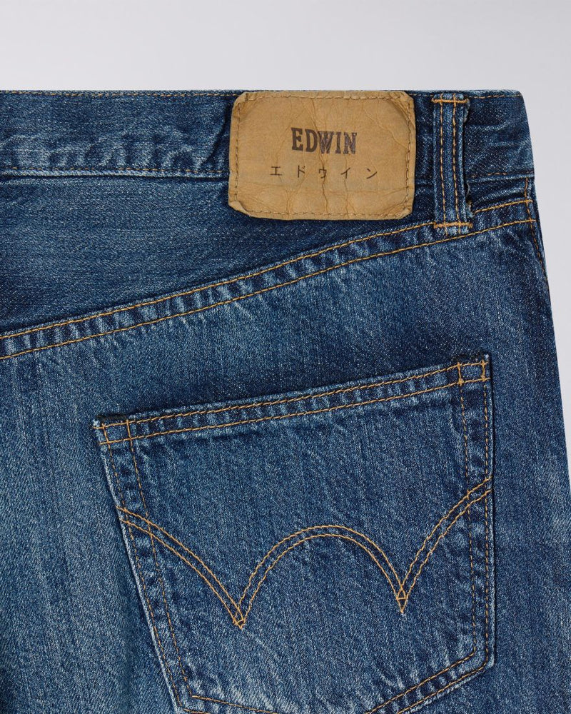 
                  
                    Regular Straight Lightweight (10.5oz) Indigo - Dark Used
                  
                