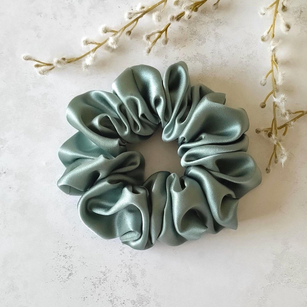 Silk Scrunchie - Eucalyptus