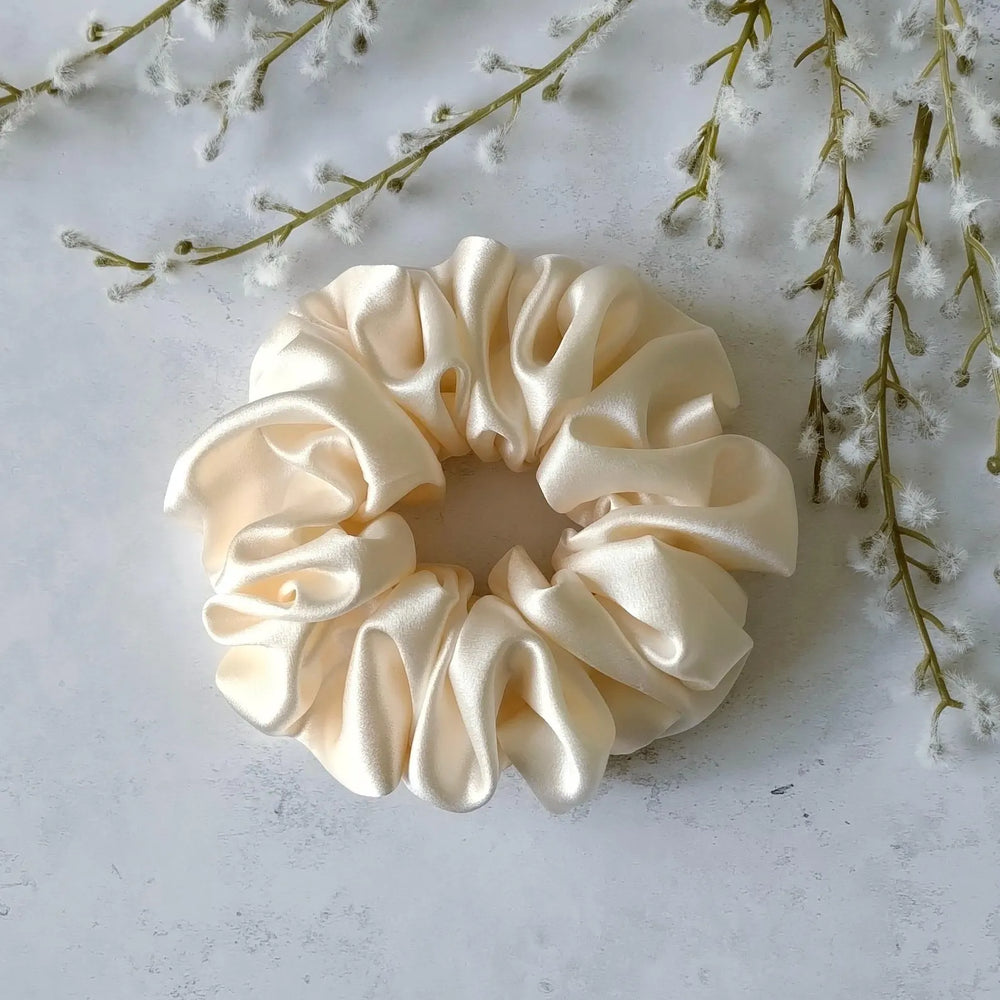 Silk Scrunchie - Cream