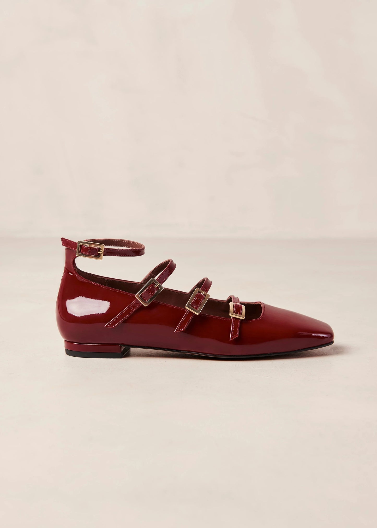 Red patent 2025 leather ballet flats