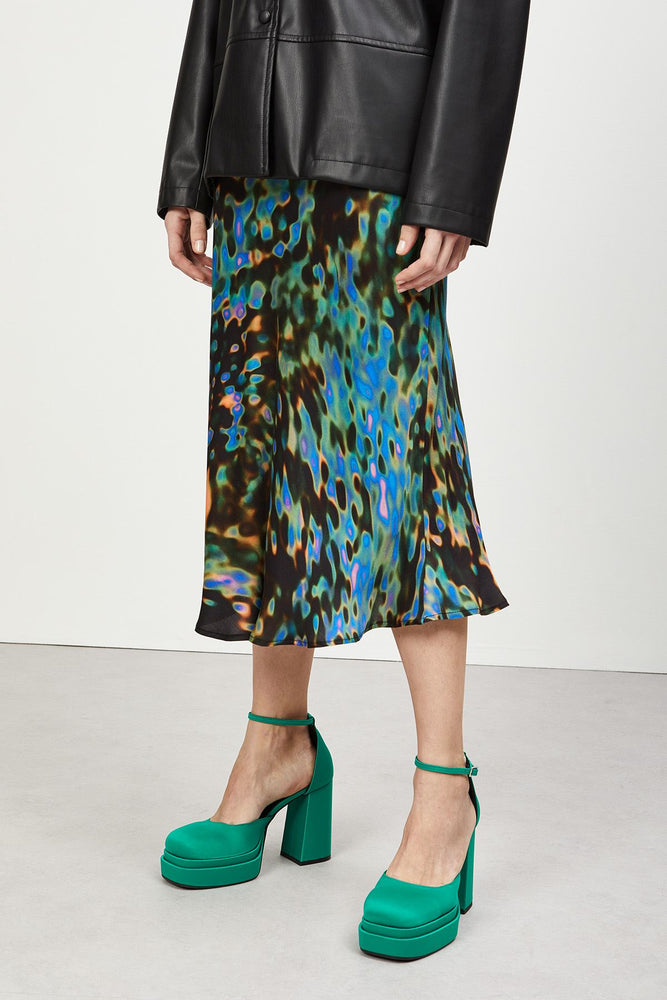 
                  
                    Slip Skirt - Oil slick
                  
                