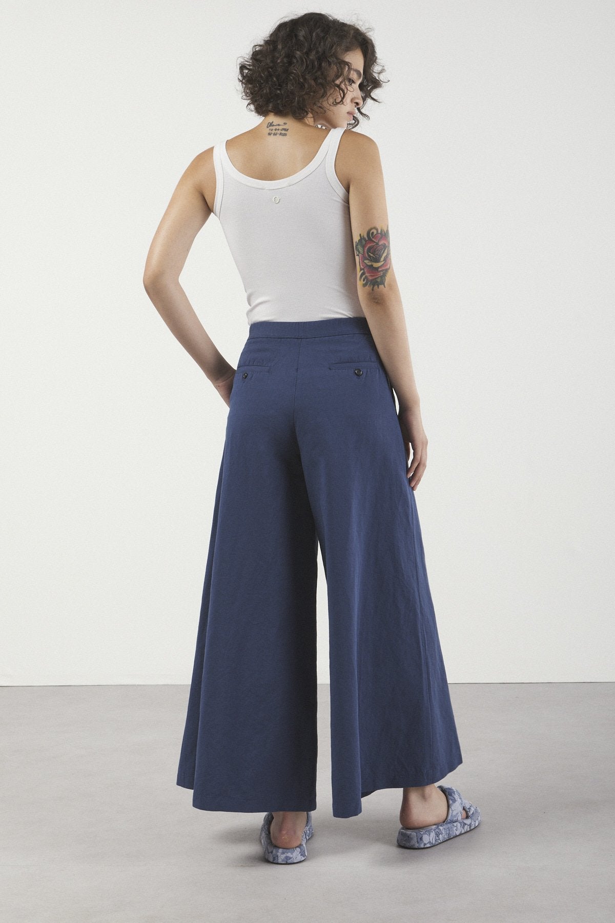 
                  
                    Palazzo Trousers - Blu
                  
                