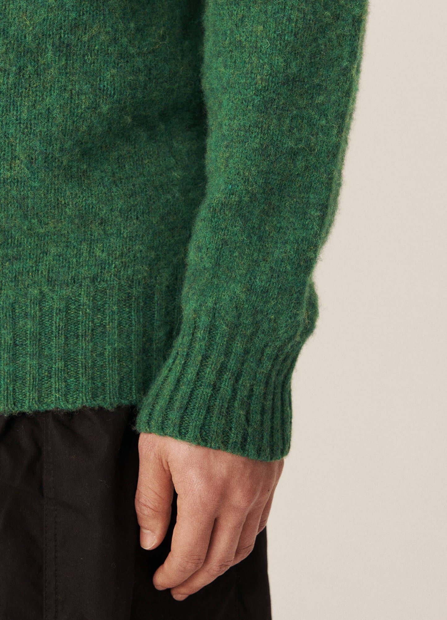 
                  
                    Suedehead Crew Neck Knit - Green
                  
                